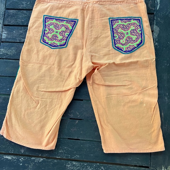 Icaros shipibo embroidered pants and shirt - Picture 4 of 13